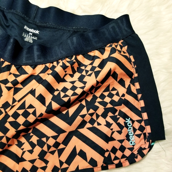 Reebok running shorts medium multi color - Picture 2 of 5